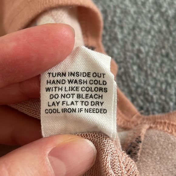 Mine Brown Short Sleeve Tee with Black and Cream Pattern - Picture 4 of 8